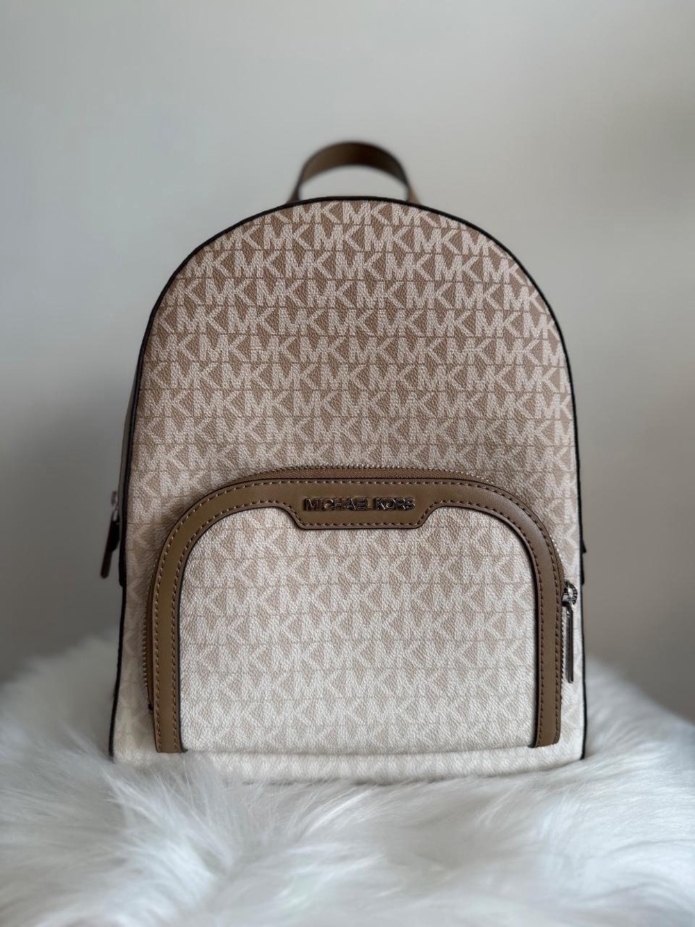 Michael kors ombré backpack.